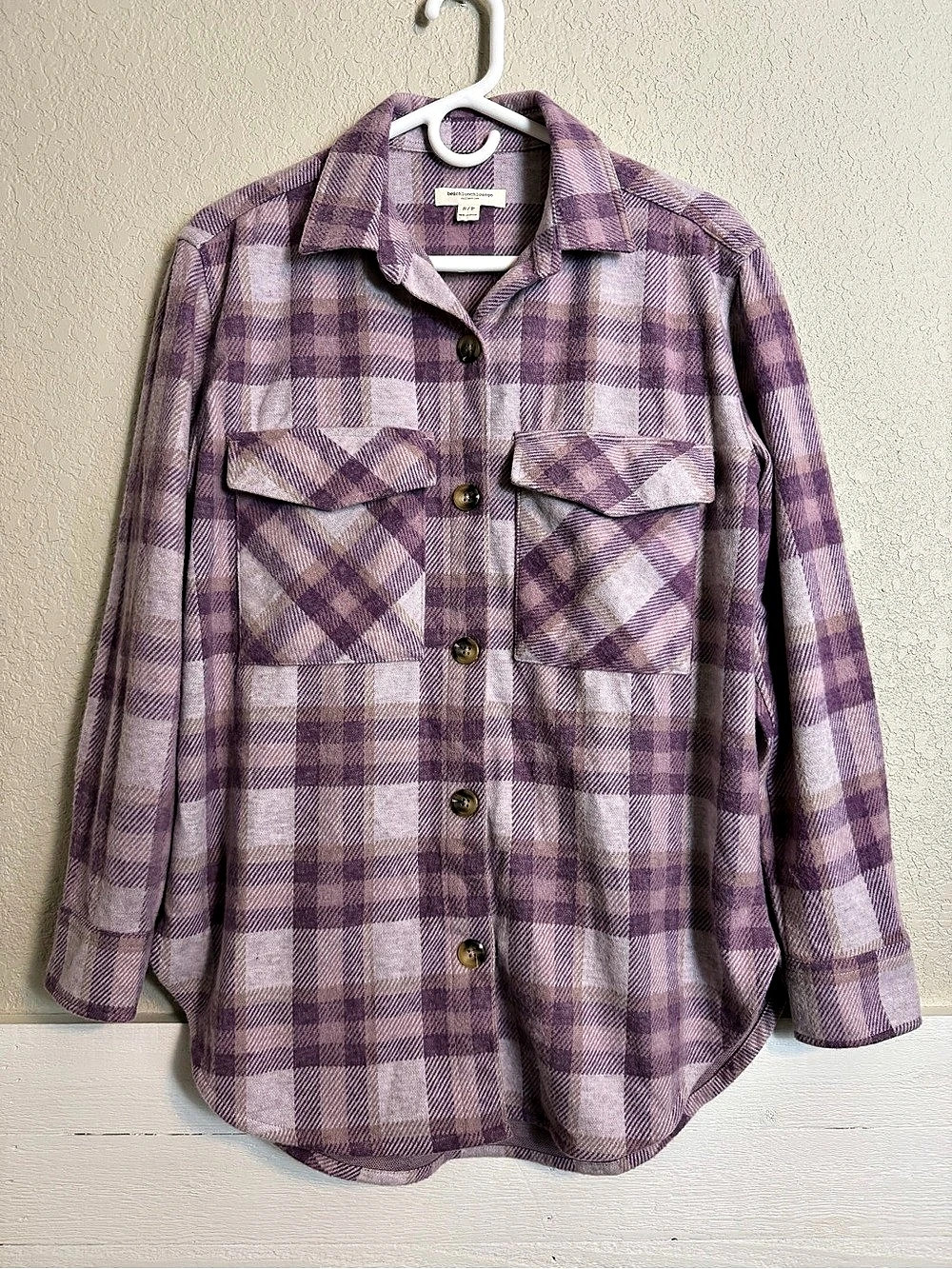 Beach Lunch Lounge Soft Plaid Button Down in Purple Fall Autumn Size Small VEUC